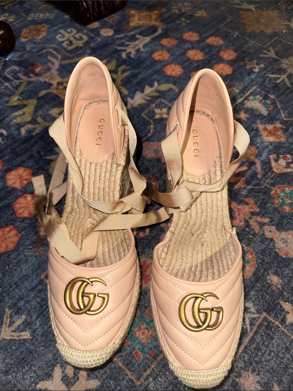 Authentic Gucci - Picture 11 of 14